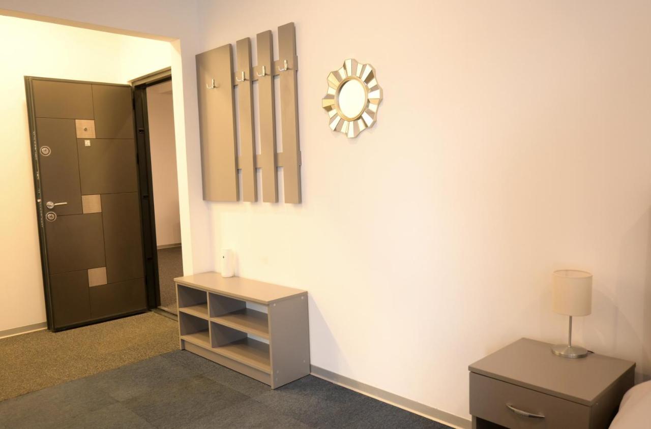 Luana Airport Apartments #4 Otopeni Εξωτερικό φωτογραφία